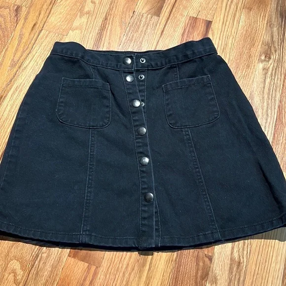 BDG black denim skirt. Urban outfitters - Picture 1 of 4